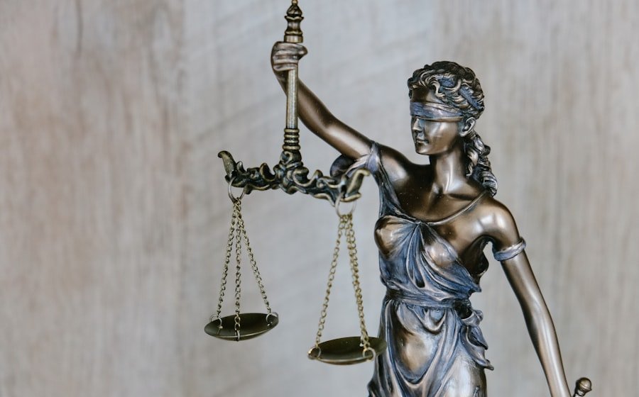 Law Firms & Legal